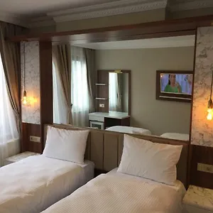 2* 酒店 萨尔塔纳梅特努酒店